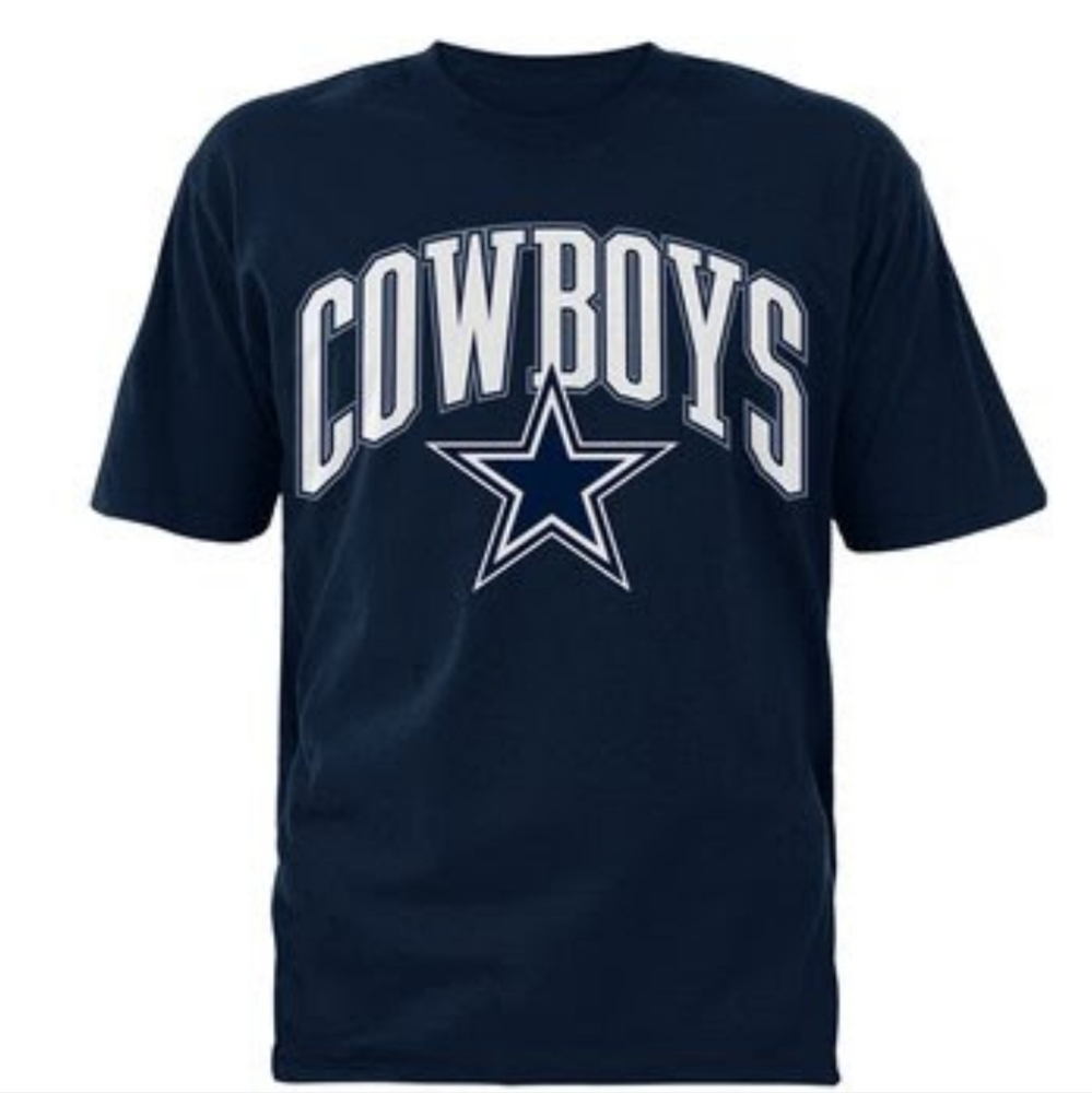 NWT! Dallas Cowboys Navy Tshirt - Small